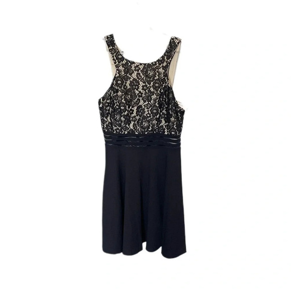 Speechless Black Lace Sleeveless Skater Formal Dress Juniors 11 - Picture 3 of 11